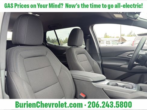 New 2026 Chevrolet Equinox EV LT w/ Comfort Package AWD/4WD image 21