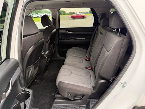 Used 2021 Hyundai Palisade SE AWD/4WD image 10