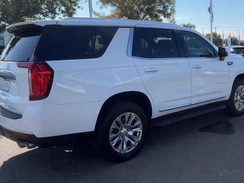 Used 2024 GMC Yukon Denali AWD/4WD image 7