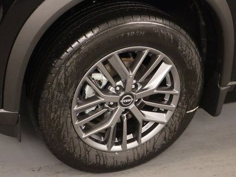 New 2026 Nissan Rogue S image 7