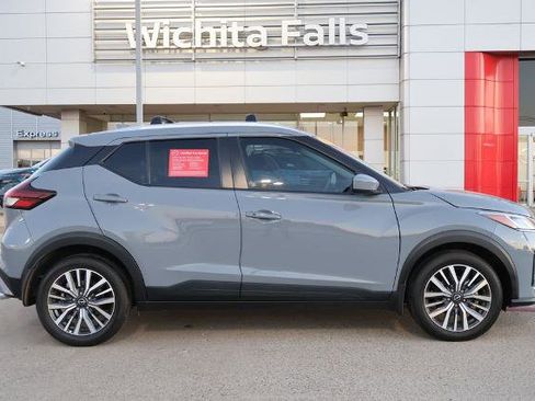 Certified 2024 Nissan Kicks SV w/ Exterior Package FWD image 5