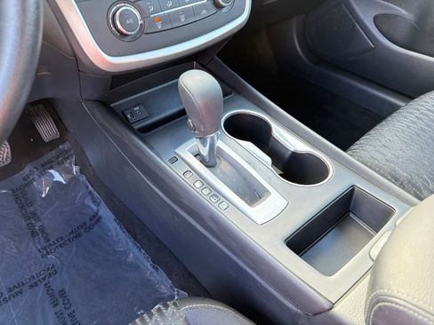 Used 2017 Nissan Altima 2.5 S w/ Power Driver Seat Package image 17