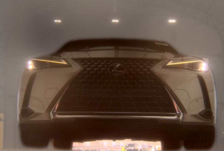 Used 2022 Lexus UX 200 w/ Premium Package FWD image 15