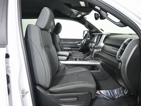 Used 2019 RAM 1500 Big Horn image 14