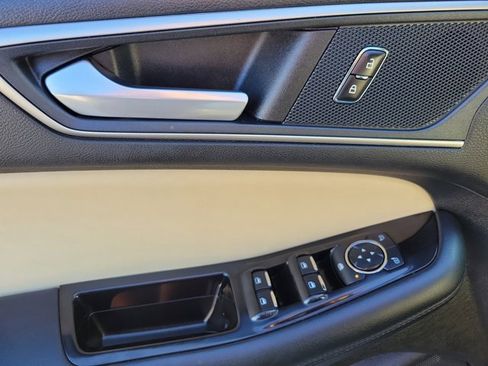 Certified 2020 Ford Edge SEL w/ Convenience Package image 24