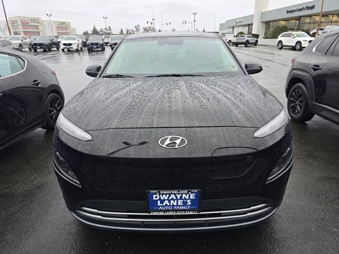Used 2023 Hyundai Kona SEL w/ Cargo Package image 2