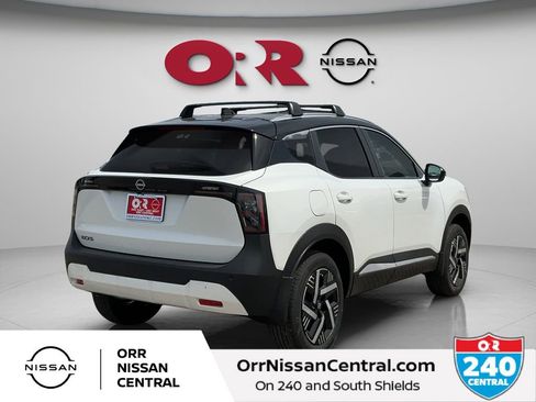 New 2026 Nissan Kicks SV w/ Cold Weather Package FWD image 5