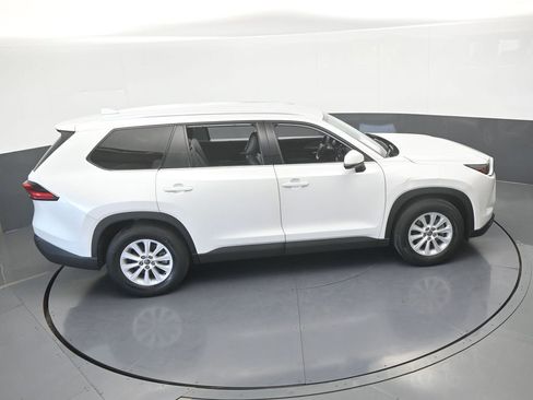 Used 2024 Toyota Grand Highlander FWD image 51