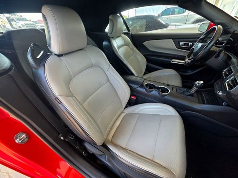 Used 2024 Ford Mustang Premium RWD image 37