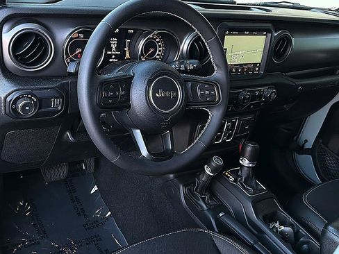 Used 2023 Jeep Wrangler Unlimited Sport AWD/4WD image 7