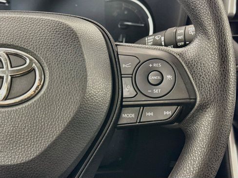 Certified 2024 Toyota RAV4 XLE AWD/4WD image 18