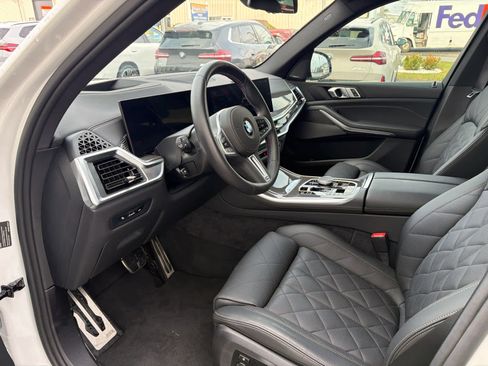 Used 2026 BMW X5 M60i image 15