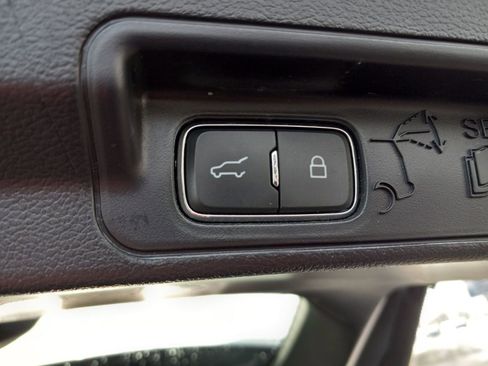 Used 2022 Ford Explorer ST w/ Equipment Group 401A image 12