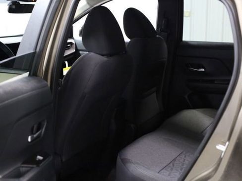 New 2026 Nissan Kicks SV image 18