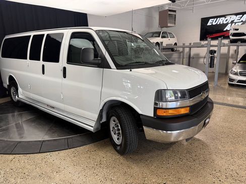 Used 2013 Chevrolet Express 3500 LT w/ LT Preferred Equipment Group RWD image 10