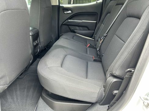 Used 2022 Chevrolet Colorado LT w/ LT Convenience Package RWD image 9