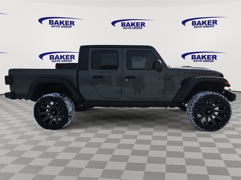 Used 2021 Jeep Gladiator Mojave w/ Uconnect 4C Nav & Sound Group image 2