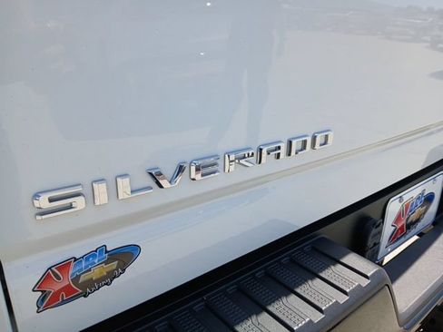 Certified 2022 Chevrolet Silverado 2500 Custom w/ Custom Convenience Package AWD/4WD image 34