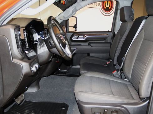 Used 2026 GMC Sierra 3500 SLE w/ SLE Value Package AWD/4WD image 46
