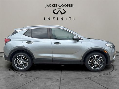 Used 2023 Buick Encore GX Select image 5
