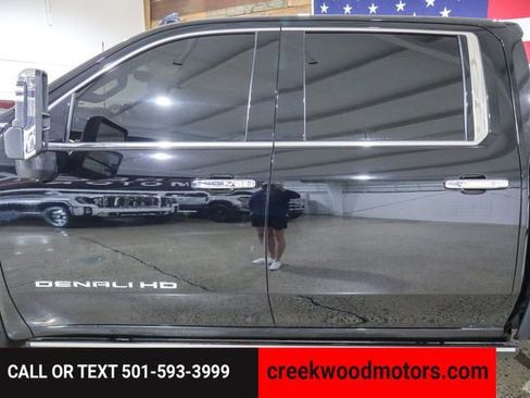 Used 2021 GMC Sierra 2500 Denali w/ Denali Ultimate Package image 24