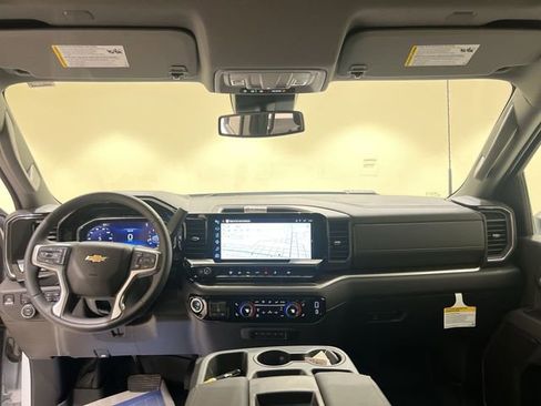 Certified 2025 Chevrolet Silverado 3500 LT w/ Safety Package image 19