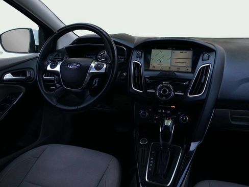 Used 2016 Ford Focus Electric Hatchback FWD image 23