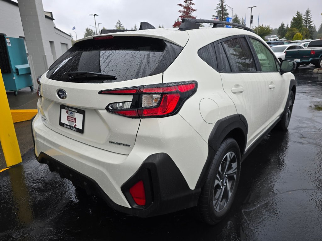 Certified 2024 Subaru Crosstrek 2.0i Premium w/ Crosstrek Mirror Package AWD/4WD image 4