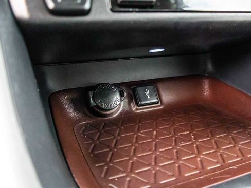 Certified 2020 Toyota RAV4 Limited image 30