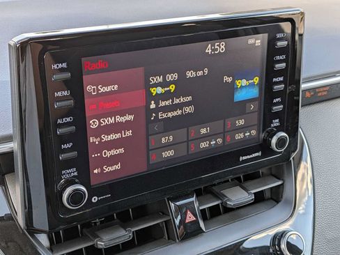 Used 2022 Toyota Corolla LE FWD image 26
