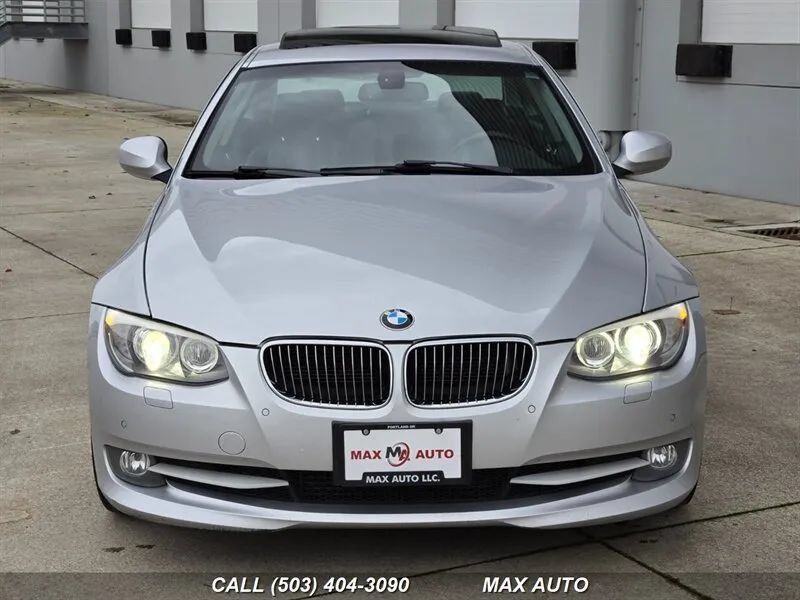 Used 2012 BMW 335i Coupe RWD image 3