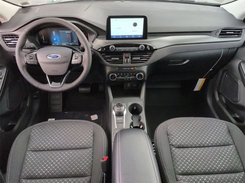 New 2025 Ford Escape Active w/ Cold Weather Package image 30