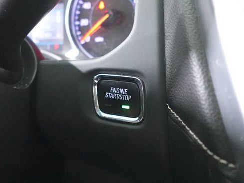 Used 2023 GMC Acadia SLE image 20