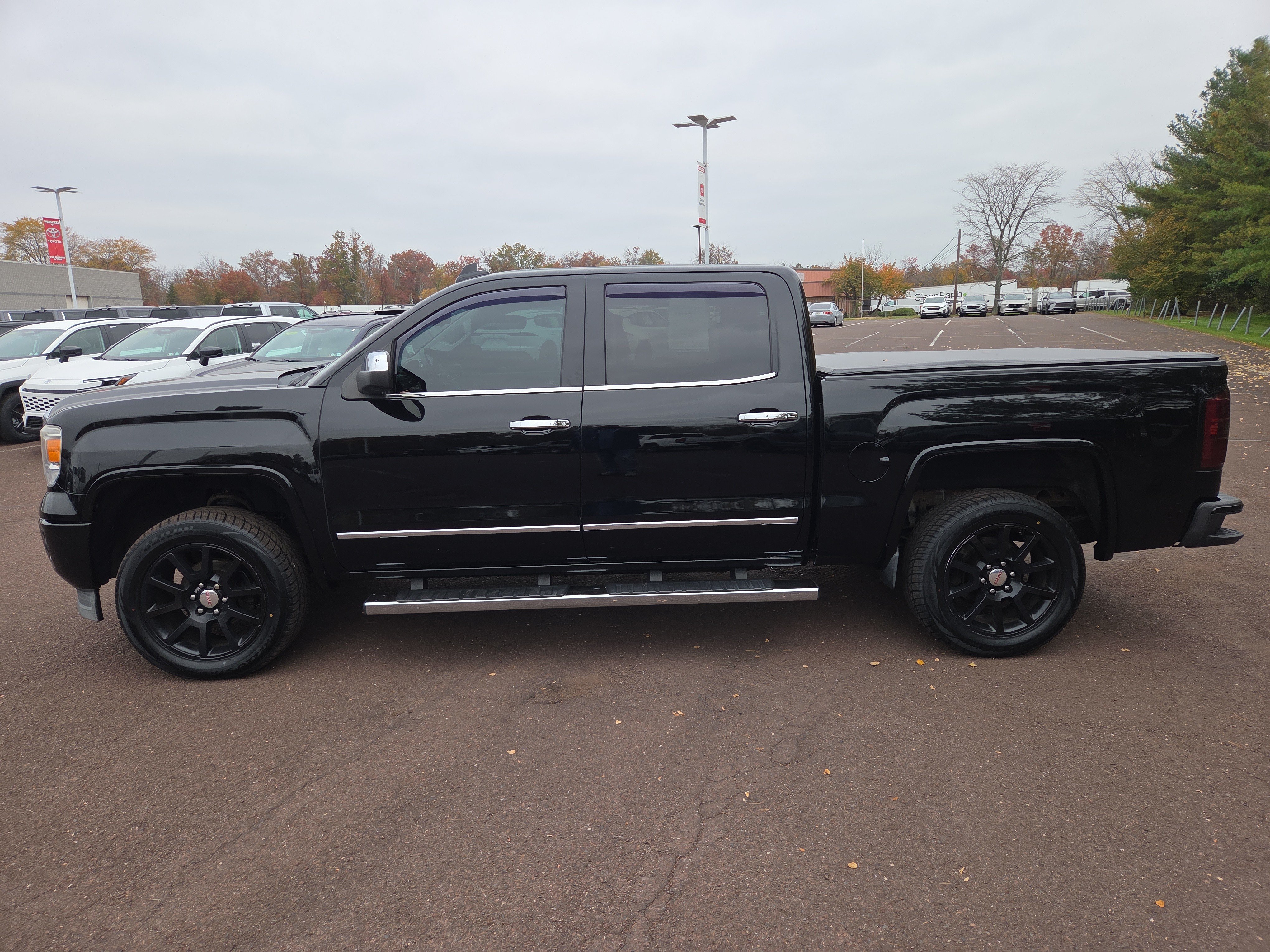 Used 2015 GMC Sierra 1500 Denali AWD/4WD image 6