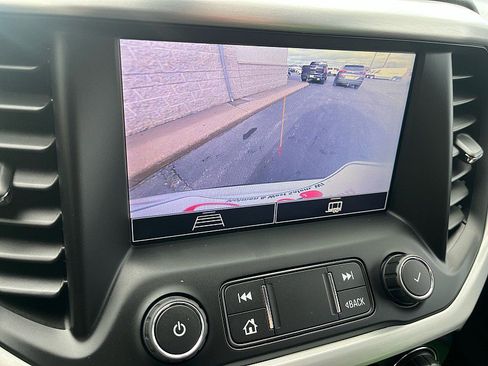 Used 2020 GMC Acadia SLE w/ Driver Convenience Package image 35