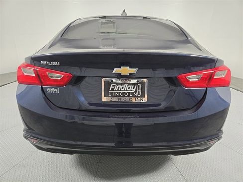 Used 2018 Chevrolet Malibu LS w/ LPO, Convenience Package 2 image 5