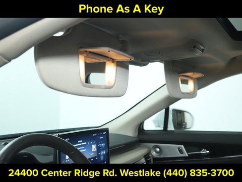 Certified 2023 Lincoln Nautilus Reserve w/ Equipment Group 202A image 20