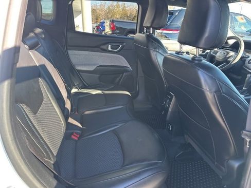 Used 2023 Jeep Compass Latitude w/ Convenience Group image 20