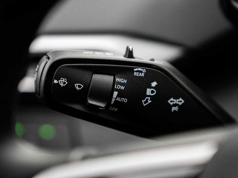 New 2026 Volkswagen ID.4 Pro image 26