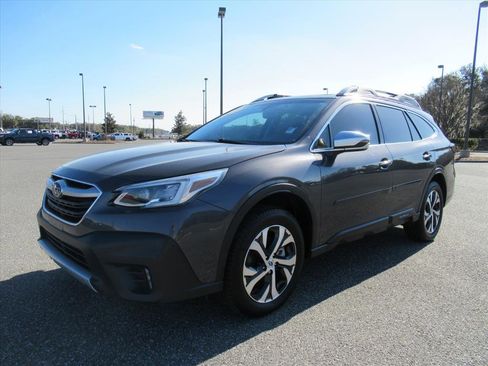 Used 2020 Subaru Outback Touring XT image 3