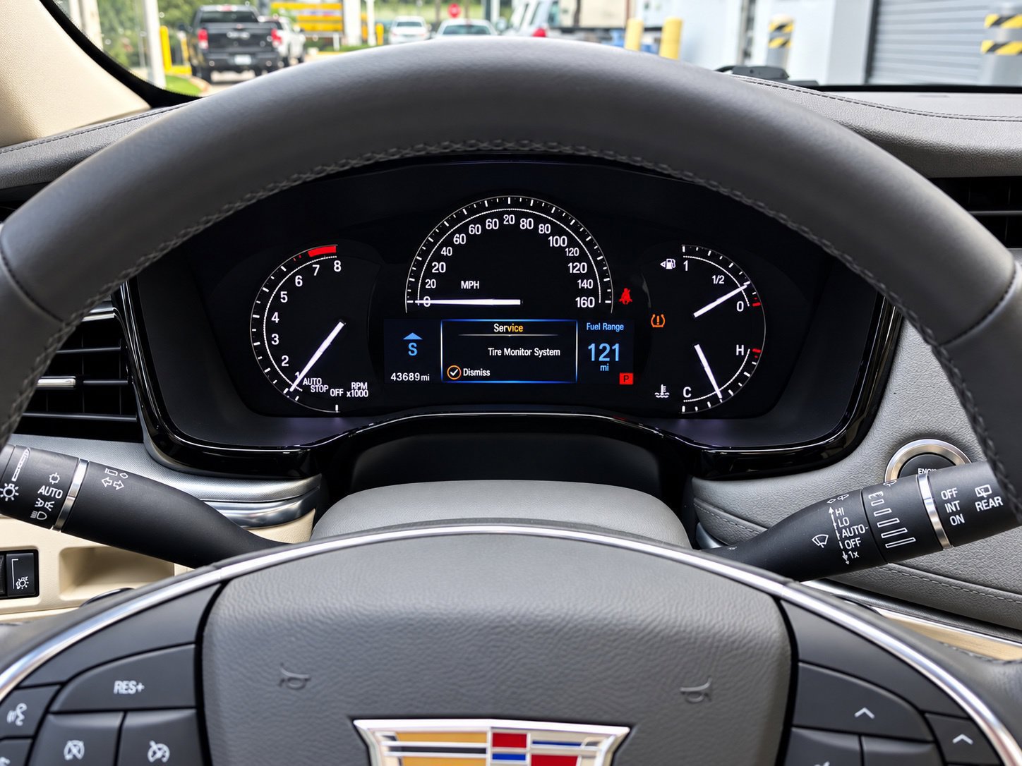 Used 2018 Cadillac XT5 Luxury FWD image 17