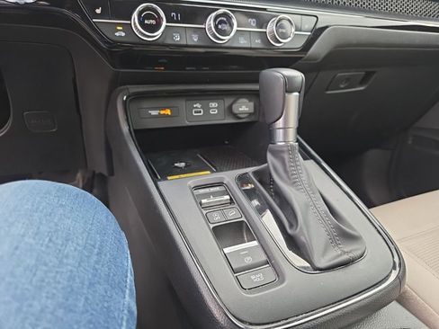 Certified 2023 Honda CR-V EX-L image 17