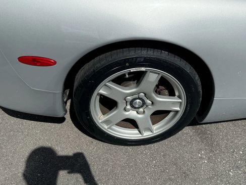 Used 1998 Chevrolet Corvette Convertible w/ Memory Pkg image 30