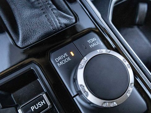 Used 2022 Toyota Tundra SR5 w/ SR5 Convenience Package image 32