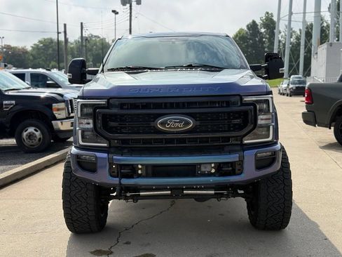 Used 2022 Ford F350 Lariat w/ Black Appearance Package AWD/4WD image 3