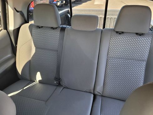 Used 2023 Toyota Tacoma SR5 RWD image 11