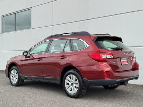 Used 2017 Subaru Outback 2.5i AWD/4WD image 4