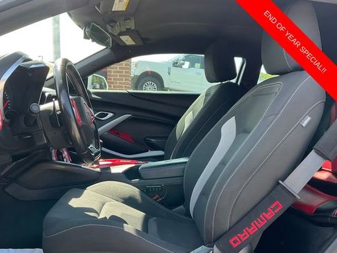 Used 2020 Chevrolet Camaro SS image 10
