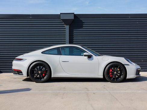 Certified 2023 Porsche 911 Carrera 4S image 8