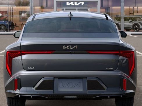 New 2025 Kia K4 GT-Line image 14